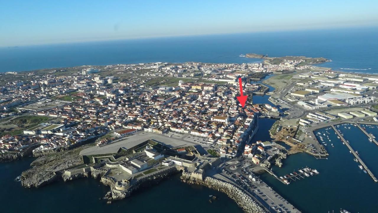 Es7Udio Lägenhet Peniche Exteriör bild